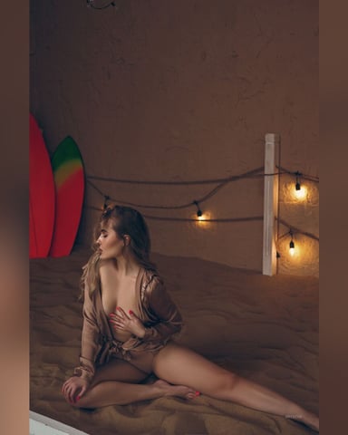 AryaCox foto