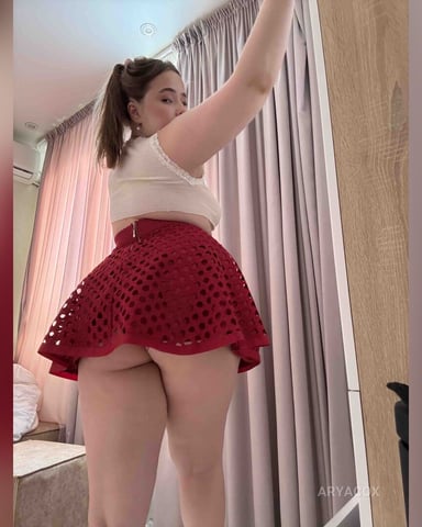 AryaCox foto