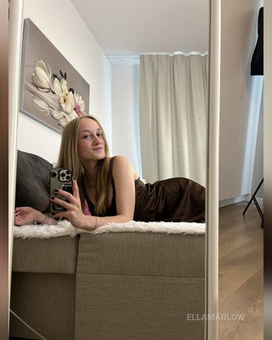EllaMarlow photo