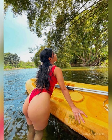 TianaBeacker photo