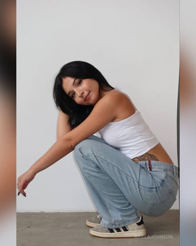 ArielaJohnson photo 8