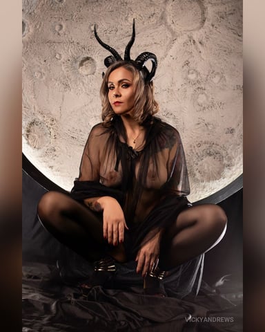 VickyAndrews foto