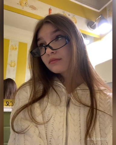 Ameliamimo photo