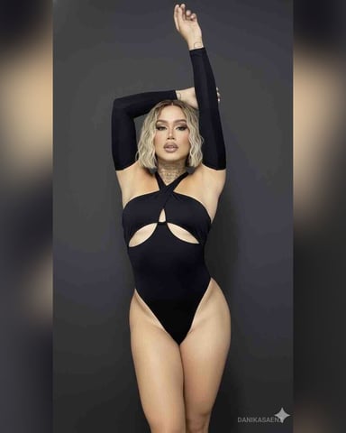 DanikaSaenz Foto