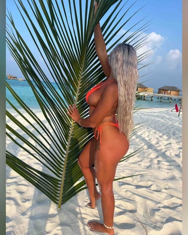 Demi photo