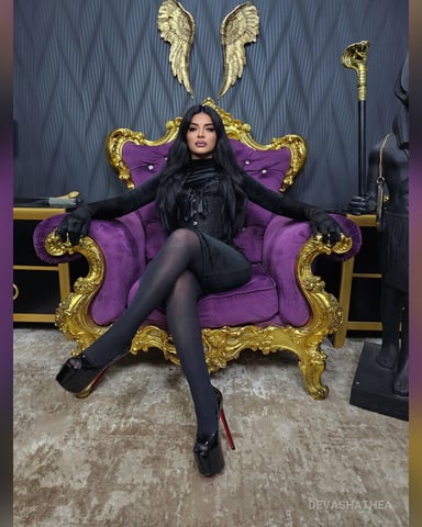 DevashaThea foto