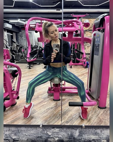 MonikaPeach foto