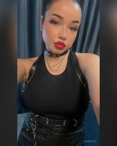 NikiBryce foto