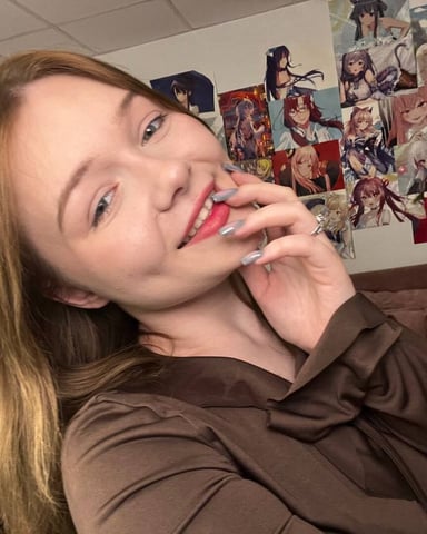 ElinaVale photo