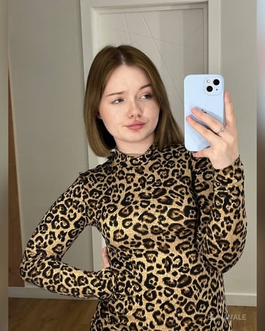 ElinaVale photo