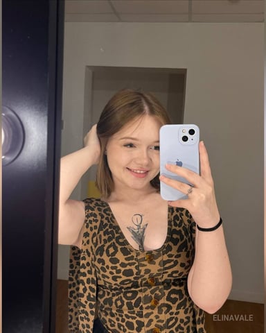 ElinaVale photo