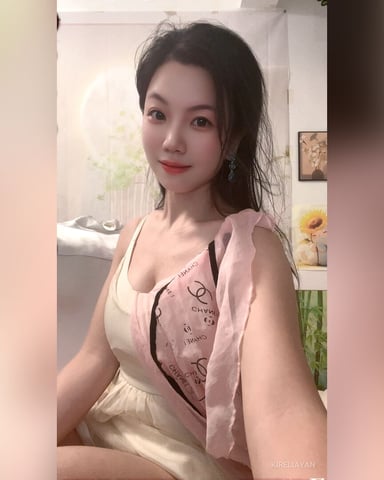 KireliaYan foto