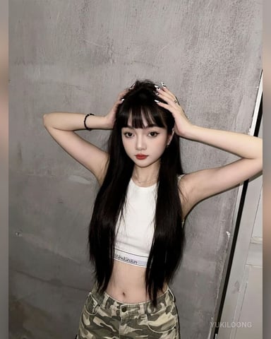 YukiLoong foto