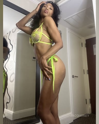 JacqHoney photo