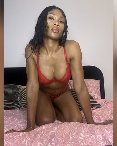 JacqHoney photo