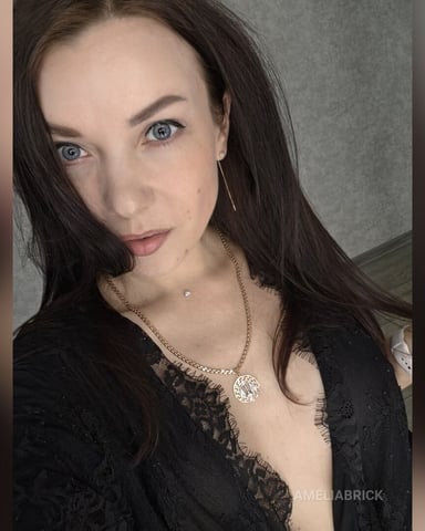 AmeliaBrick foto