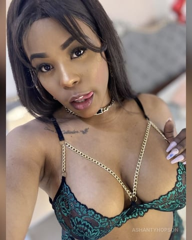 AshantyHopson photo