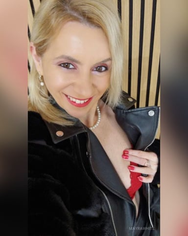 MayraWhite foto
