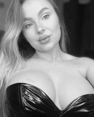 Nicole Foto