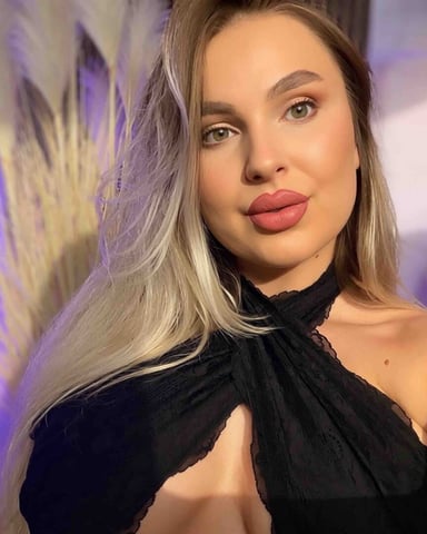 Nicole Foto