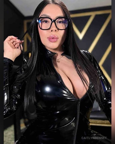CaitlynBennet foto