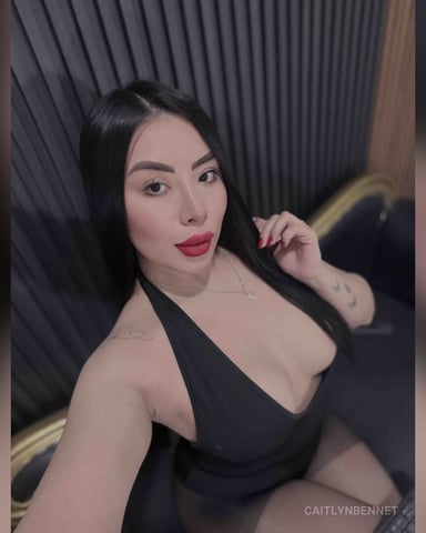 CaitlynBennet foto