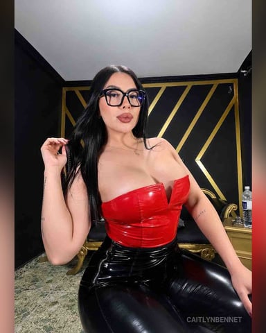CaitlynBennet foto