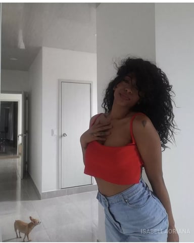 IsabellaOriana photo 1
