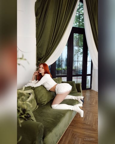 LisaAris foto