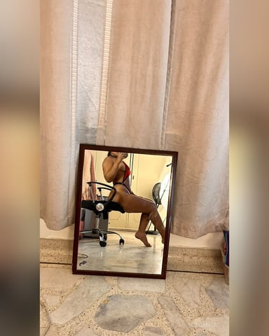 MiaCamero foto