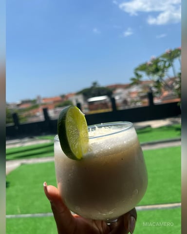 MiaCamero foto