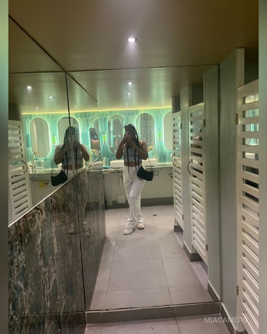 MiaCamero foto