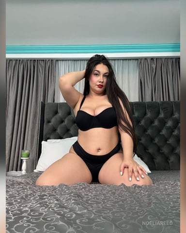 NoeliaReed foto