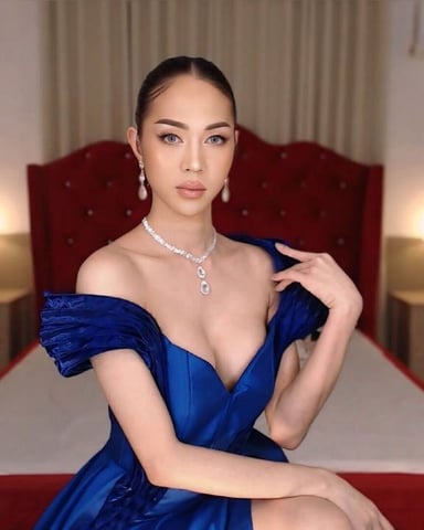 ZaraLawrence photo