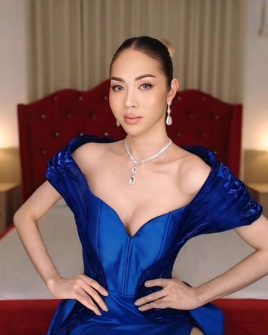 ZaraLawrence photo