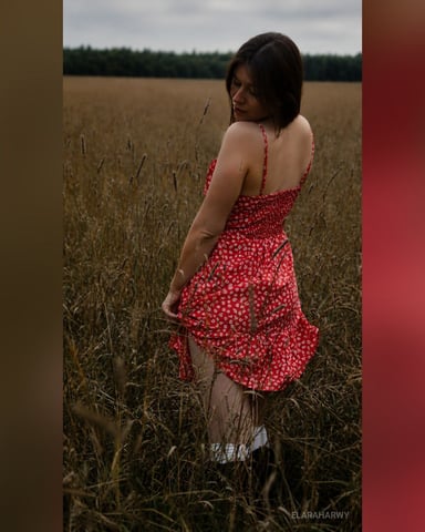 ElaraHarwy, fotografie