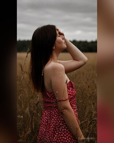 ElaraHarwy, fotografie