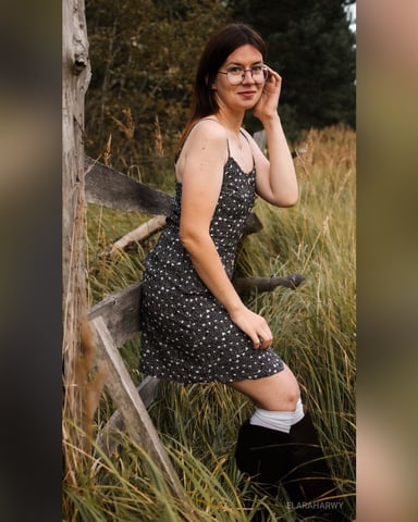 ElaraHarwy, fotografie