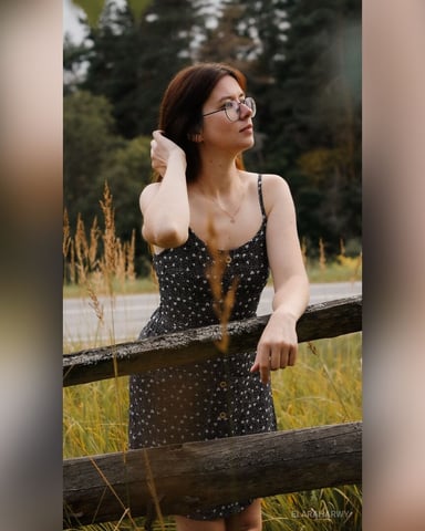ElaraHarwy, fotografie