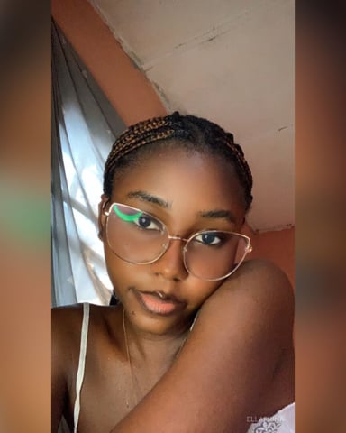 EllaFiona photo