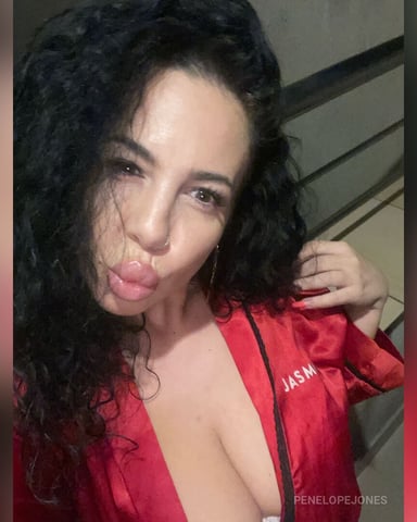 PenelopeJones photo