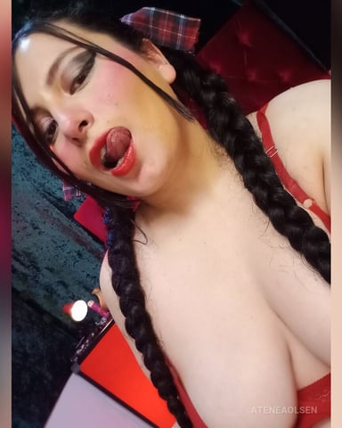 AteneaOlsen foto