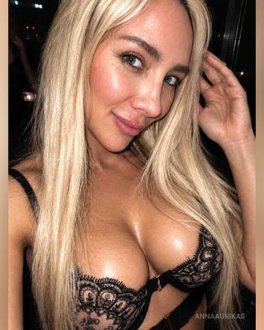AnnaAurikas photo