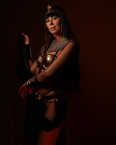 LaraAdler photo