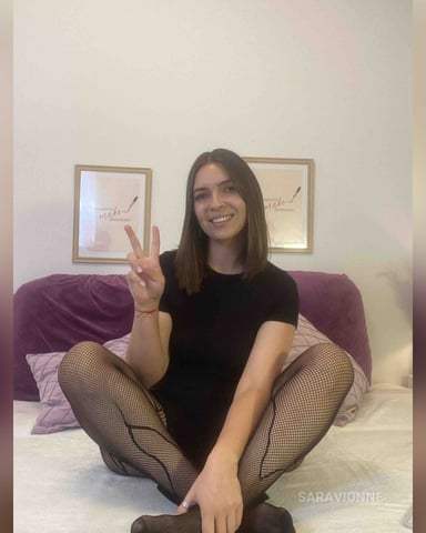 SaraVionne Foto