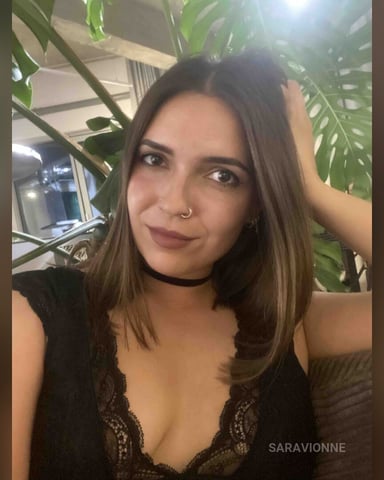 SaraVionne Foto