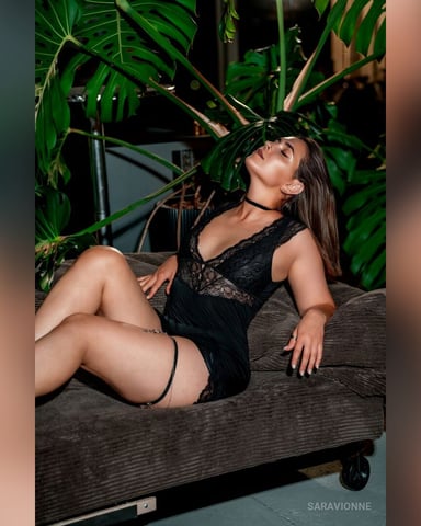 SaraVionne Foto