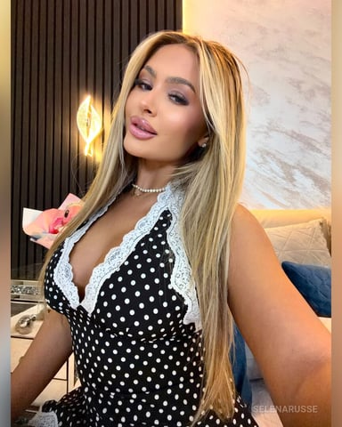 SelenaRusse photo