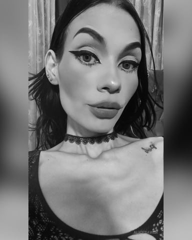 AliceBawer Foto
