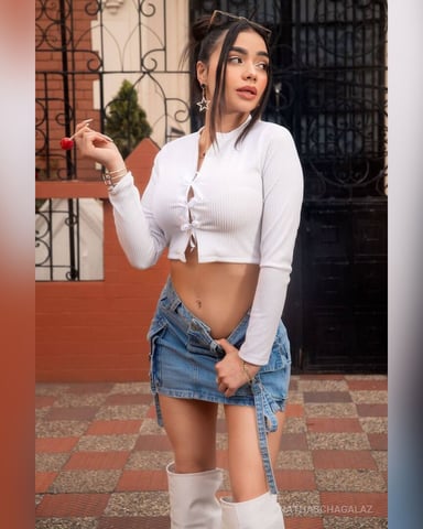 NathaschaGalaz photo